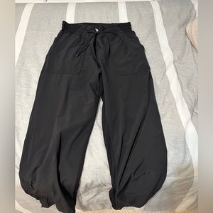 Lululemon stretch high rise cropped pants